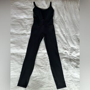 Never Worn Vuori Jumpsuit